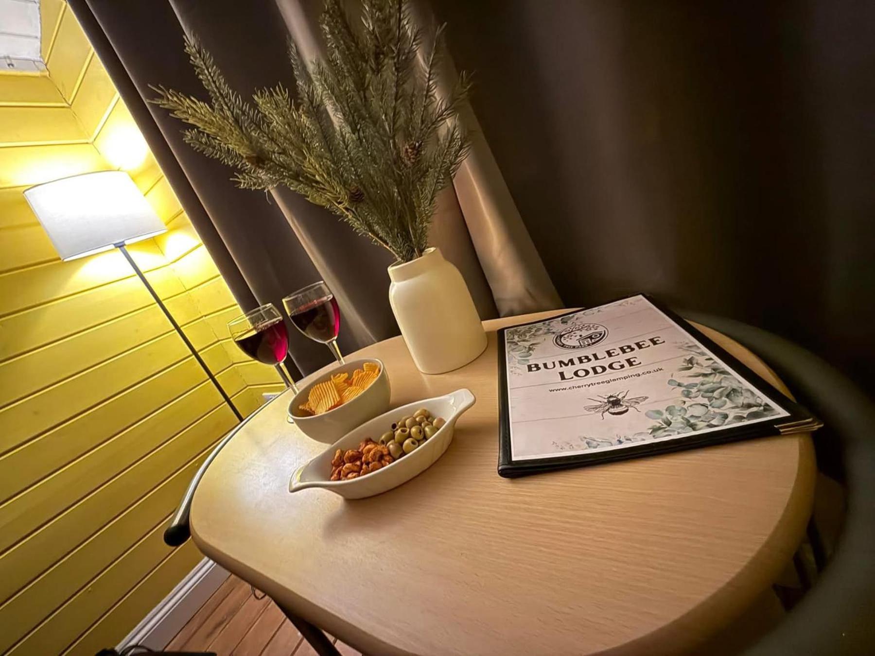 Lodge Cherry Tree Glamping *
