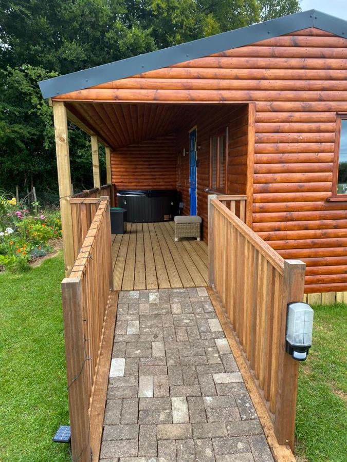 Cherry Tree Glamping *